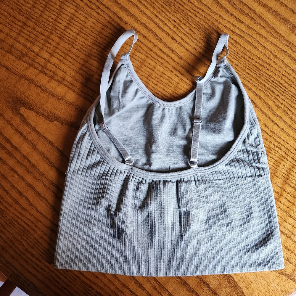 SET OF 4 tank tops
